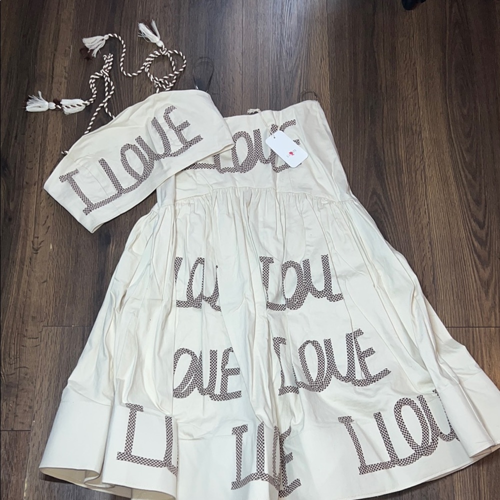 Stylish Dress with 'I Love' Print